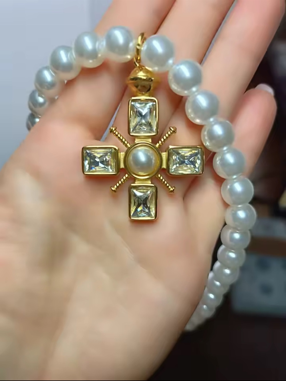 Gold Cross Pearl Pendant Necklace - Picture 9 of 16